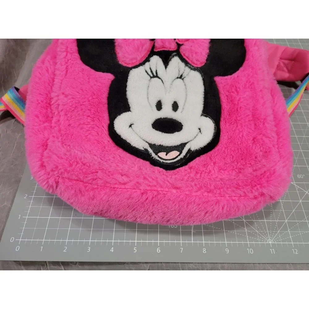 Disney‎ Store Minnie Mouse Small BACKPACK Fluffy Pink Exterior Rainbow Staps